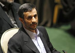 A medida interprétase como unha nova medida de presión contra o programa nuclear iraniano