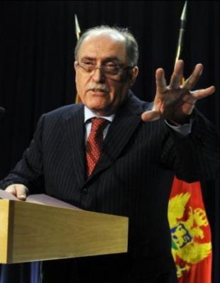 O ministro de Exteriores de Montenegro, Milan Rocen