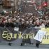 Milleiros de persoas arroupan nas rúas de Bilbo os imputados de 'Egunkaria'